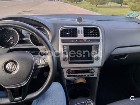 Usado VW Polo Sportline 90 CV (66 kW) 2016 Blanco Berlina