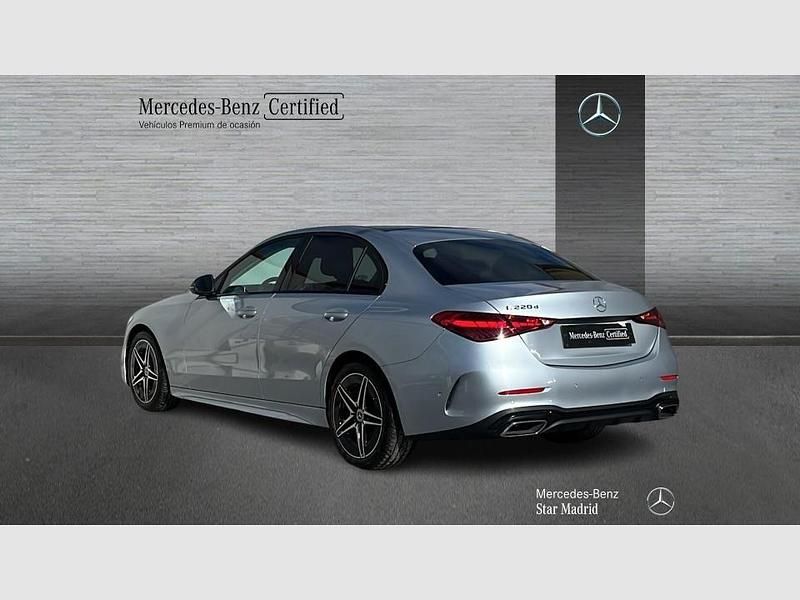 Usado Mercedes C220 AMG line 200 CV (147 kW) 2025 Otro Berlina