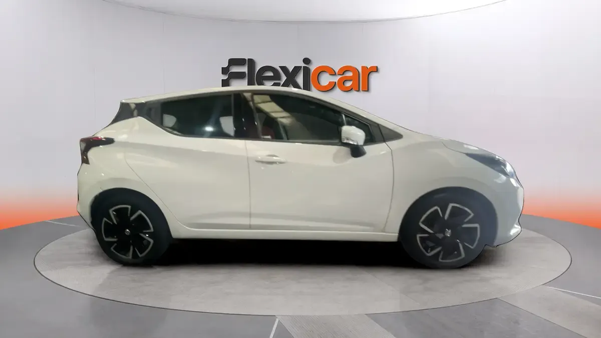 Usado Nissan Micra Acenta 92 CV (67 kW) 2021 Blanco Utilitario