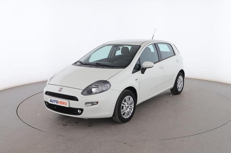 Blanco Usado 2014 Fiat Punto Lounge Utilitario | 7999 € (Precio justo) - Imagen 1/3