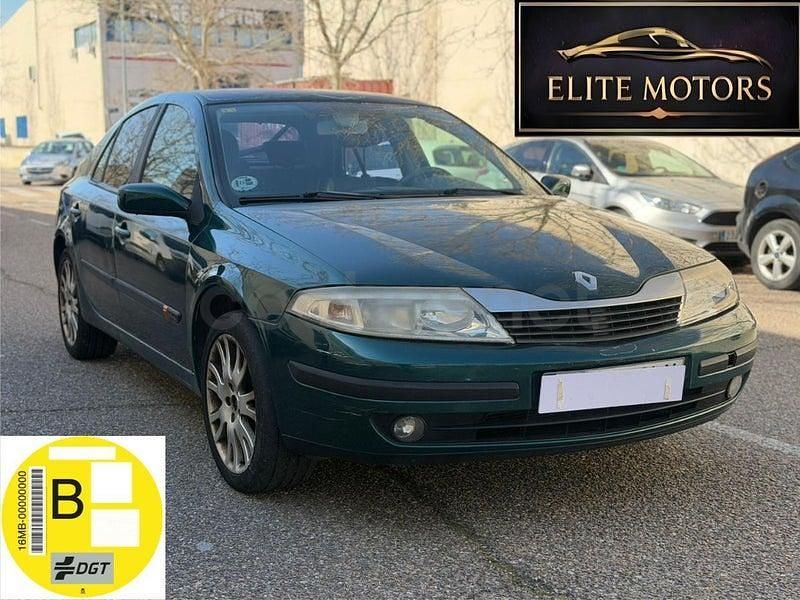 Usado Renault Laguna II Privilege 135 CV (99 kW) 2003 Verde Berlina
