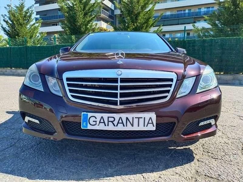 Gebraucht Mercedes E350 Elegance 292 PS (214 kW) 2009 Braun Limousine
