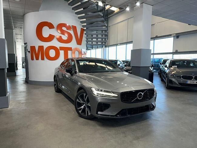 Usado Volvo V60 R-Design 340 CV (250 kW) 2021 Gris Familiar