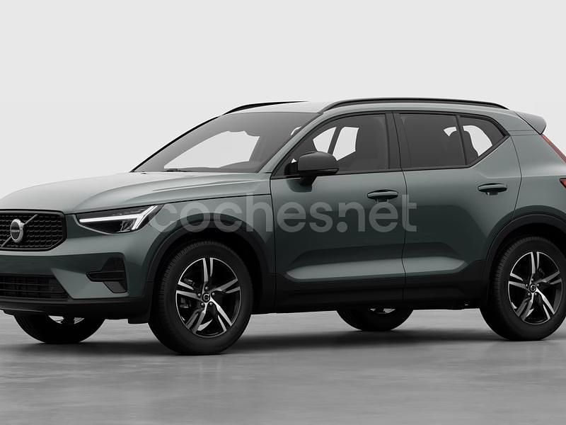Verde Nuevo 2025 Volvo XC40 Plus SUV | 40.500 € (Buen precio) - Imagen 1/3