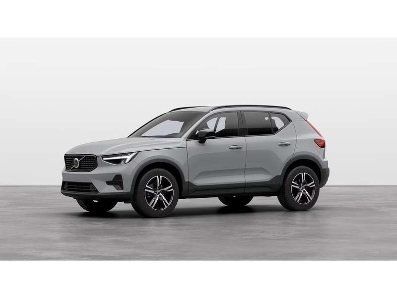 Gris Nuevo 2025 Volvo XC40 Plus SUV | 39.900 € (Buen precio) - Imagen 1/4