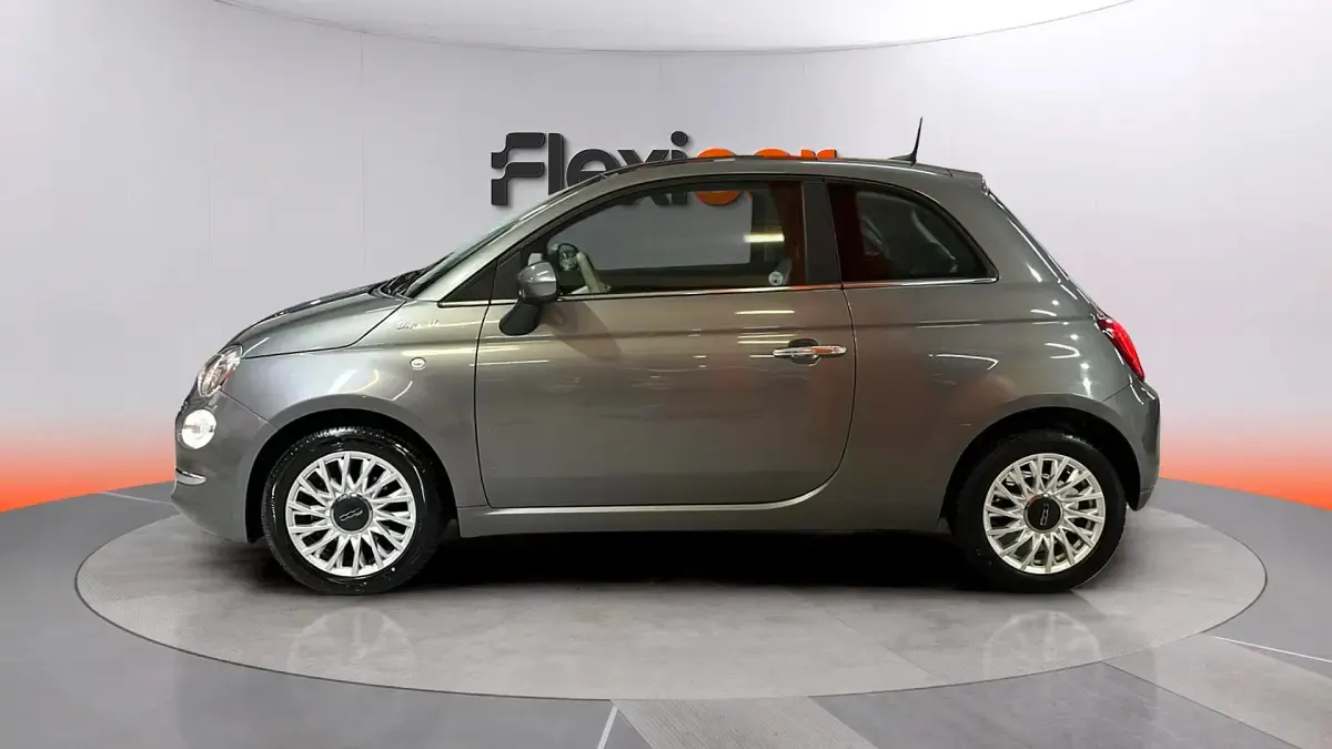 Usado Fiat 500 Dolcevita 70 CV (51 kW) 2023 Gris Berlina