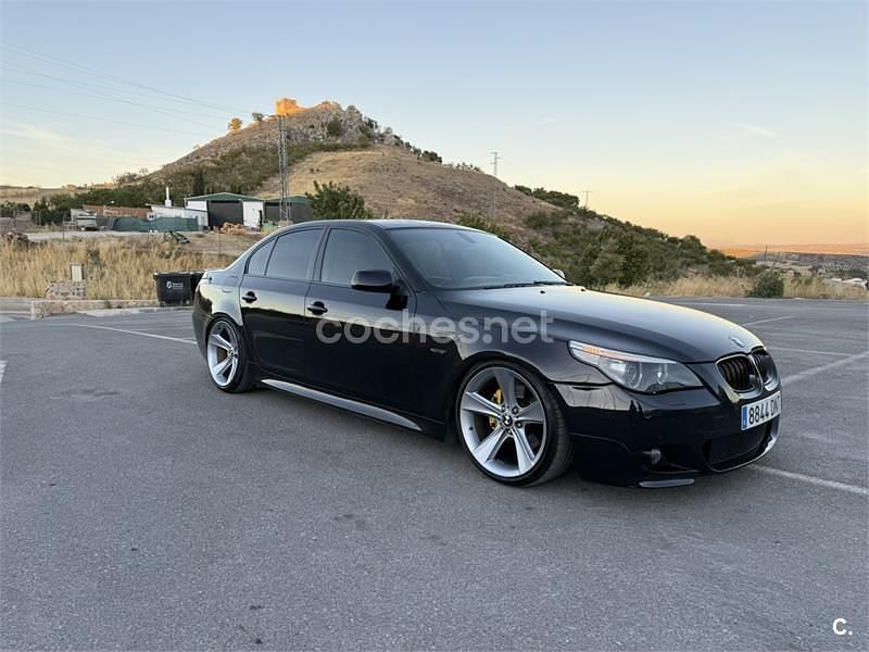 Negro Usado 2006 BMW 530 Berlina | 11.600 € (Caro) - Imagen 1/4