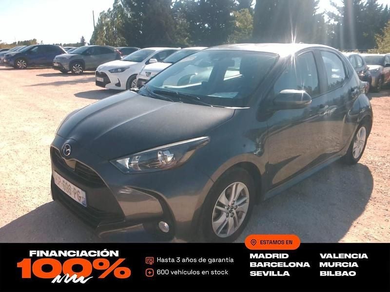 Gris Usado 2023 Mazda 2 Center-Line Utilitario | 16.650 € (Precio justo) - Imagen 1/4