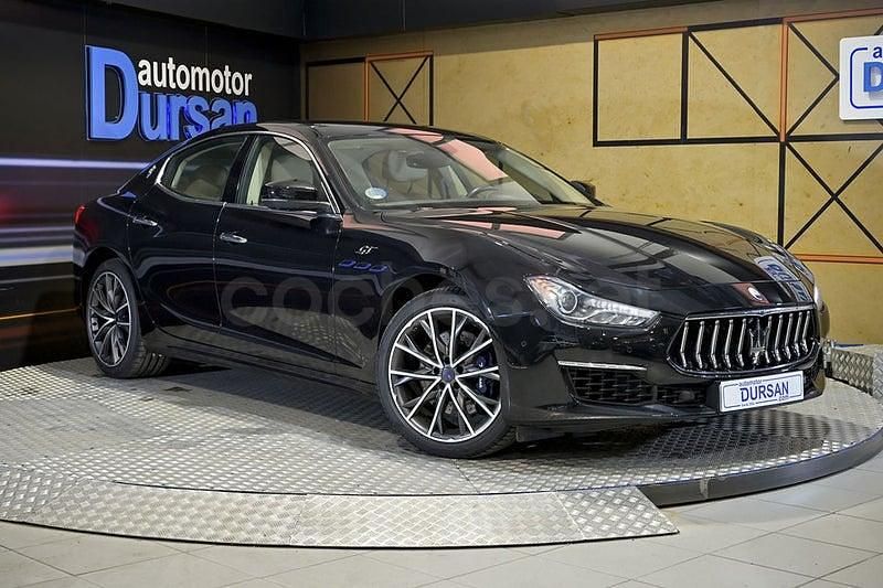 Usado Maserati Ghibli 330 CV (242 kW) 2021 Negro Berlina