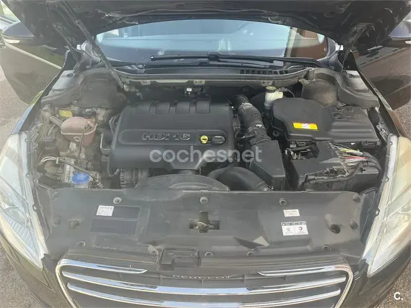 Usado Peugeot 508 SW Active 140 CV (102 kW) 2011 Negro Familiar