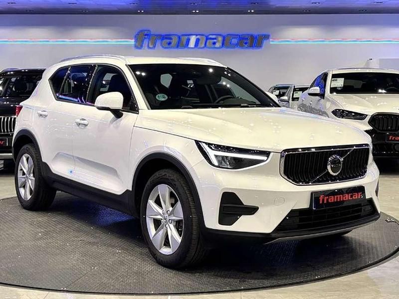 Usado Volvo XC40 Core 129 CV (94 kW) 2024 Blanco SUV