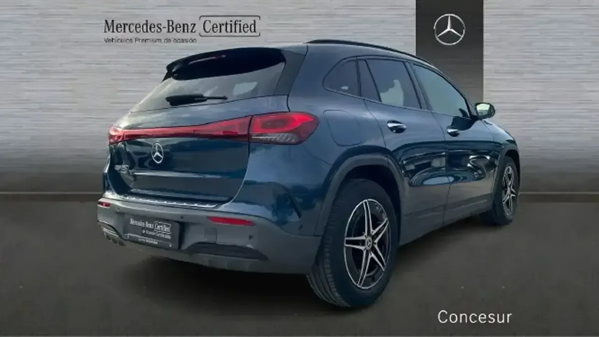 Usado Mercedes EQA250 139 kW (190 CV) 2022 Azul SUV