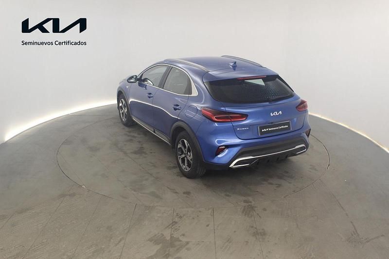 Usado Kia XCeed 100 CV (73 kW) 2025 Azul SUV