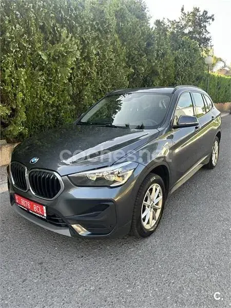 Usado BMW X1 150 CV (110 kW) 2022 Gris / plata SUV