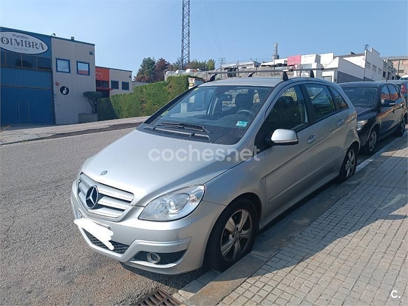 Gris / plata Usado 2010 Mercedes B180 Edition Monovolumen | 3450 € (Super precio) - Imagen 1/4