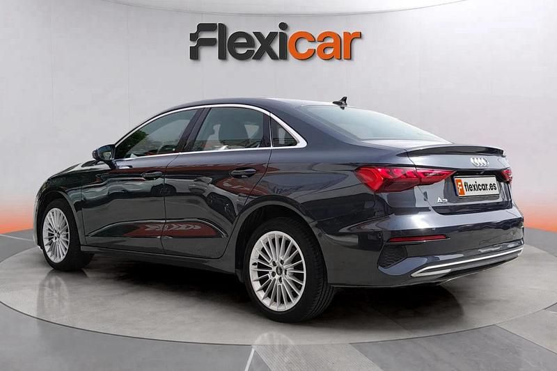 Usado Audi A3 Attraction 116 CV (85 kW) 2020 Gris Berlina