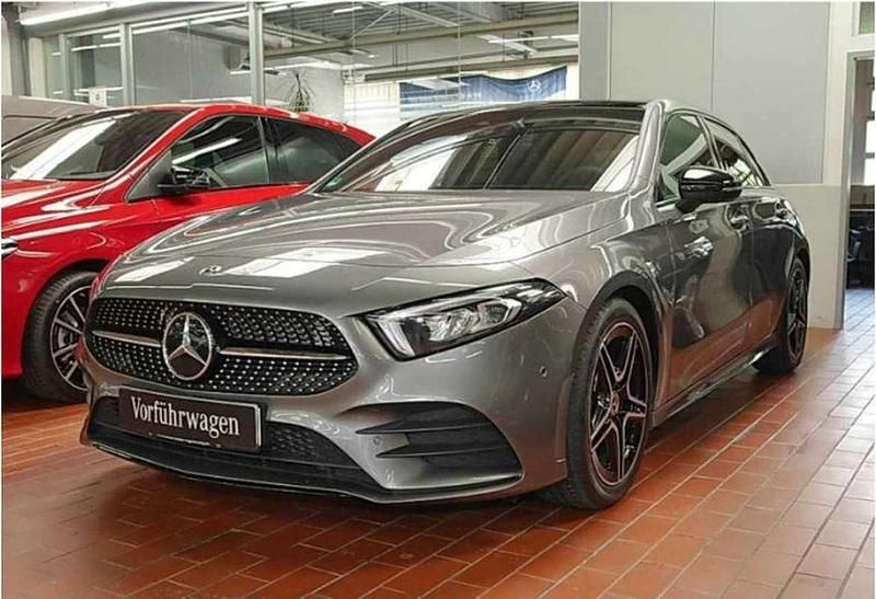 Gris Usado 2018 Mercedes A200 AMG Berlina | 26.850 € (Buen precio) - Imagen 1/4