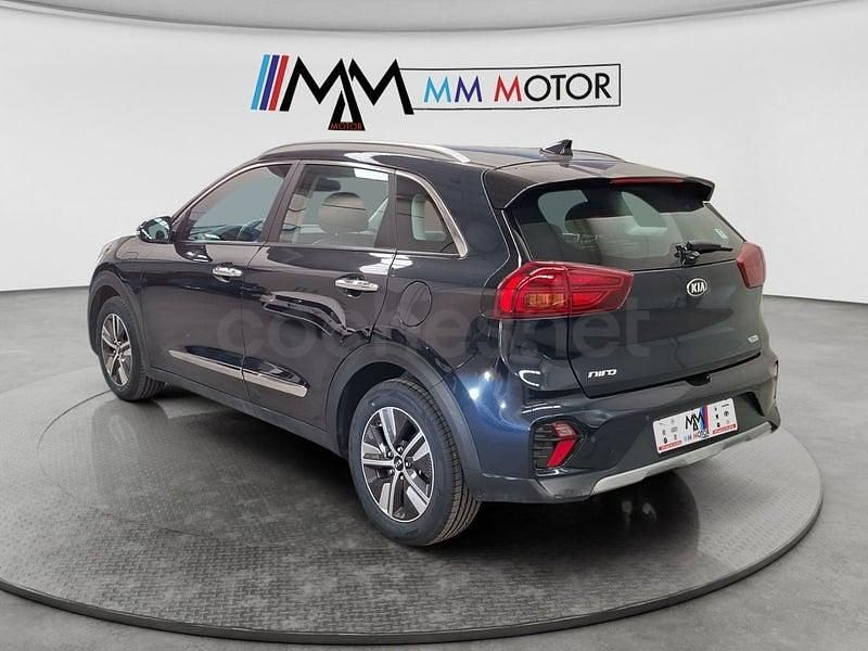 Usado Kia Niro 141 CV (103 kW) 2021 Azul SUV