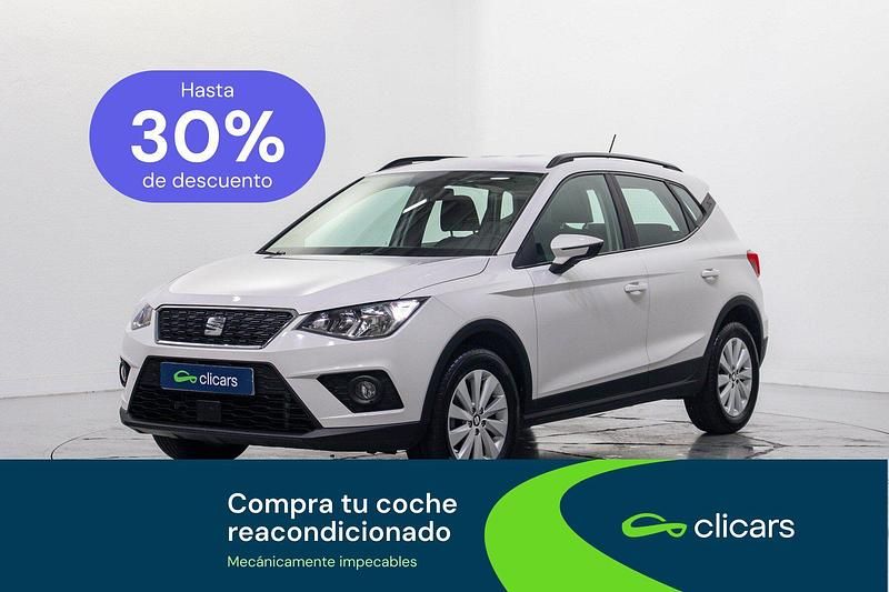 Usado Seat Arona Style 110 CV (80 kW) 2021 Blanco SUV