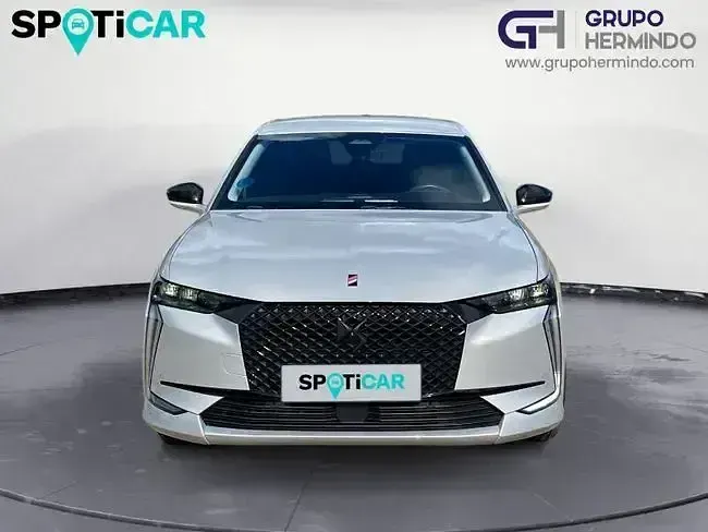 Usado DS Automobiles DS4 Performance 225 CV (165 kW) 2024 Gris SUV