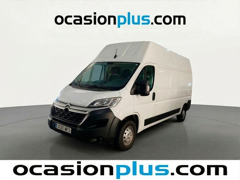Usado Citroën Jumper 140 CV (102 kW) 2023 Blanco Monovolumen