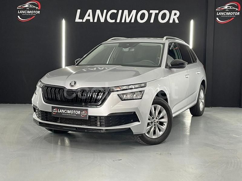Gris / plata Usado 2022 Skoda Kamiq Sport SUV | 20.990 € (Precio justo) - Imagen 1/4