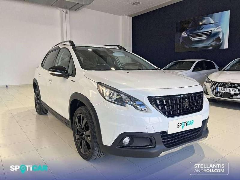 Usado Peugeot 2008 GT-line 101 CV (74 kW) 2019 Blanco SUV