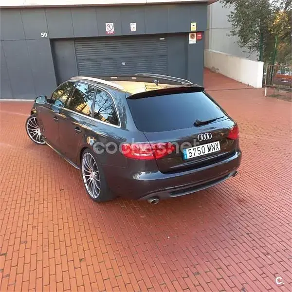 Usado Audi A4 S-Line 240 CV (176 kW) 2011 Gris / plata Familiar