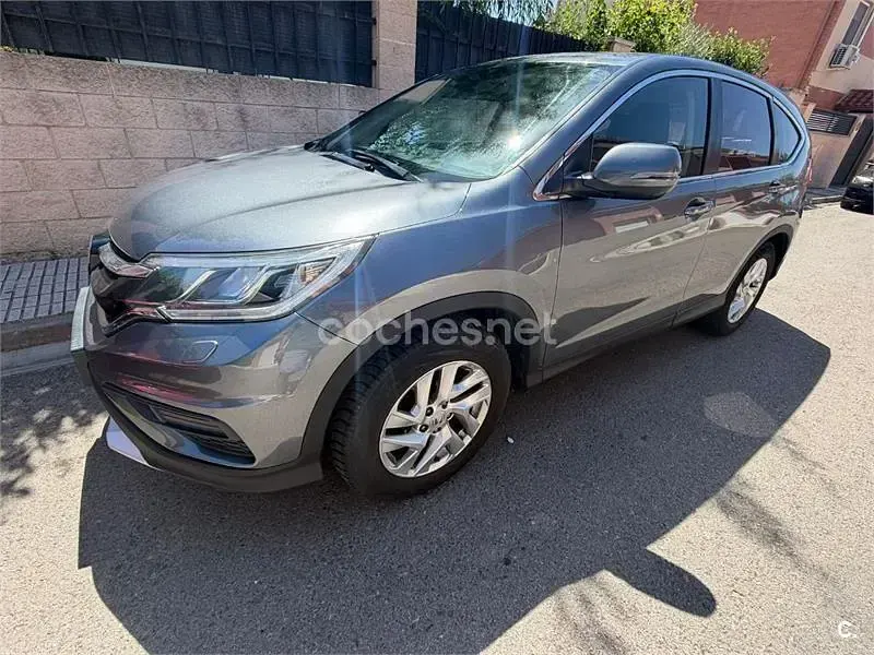 Usado Honda CR-V Elegance 155 CV (114 kW) 2018 Gris / plata SUV