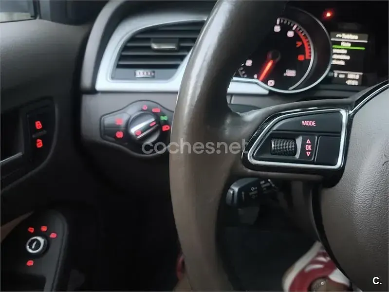 Usado Audi A5 Sportback Advanced 177 CV (130 kW) 2015 Blanco Utilitario