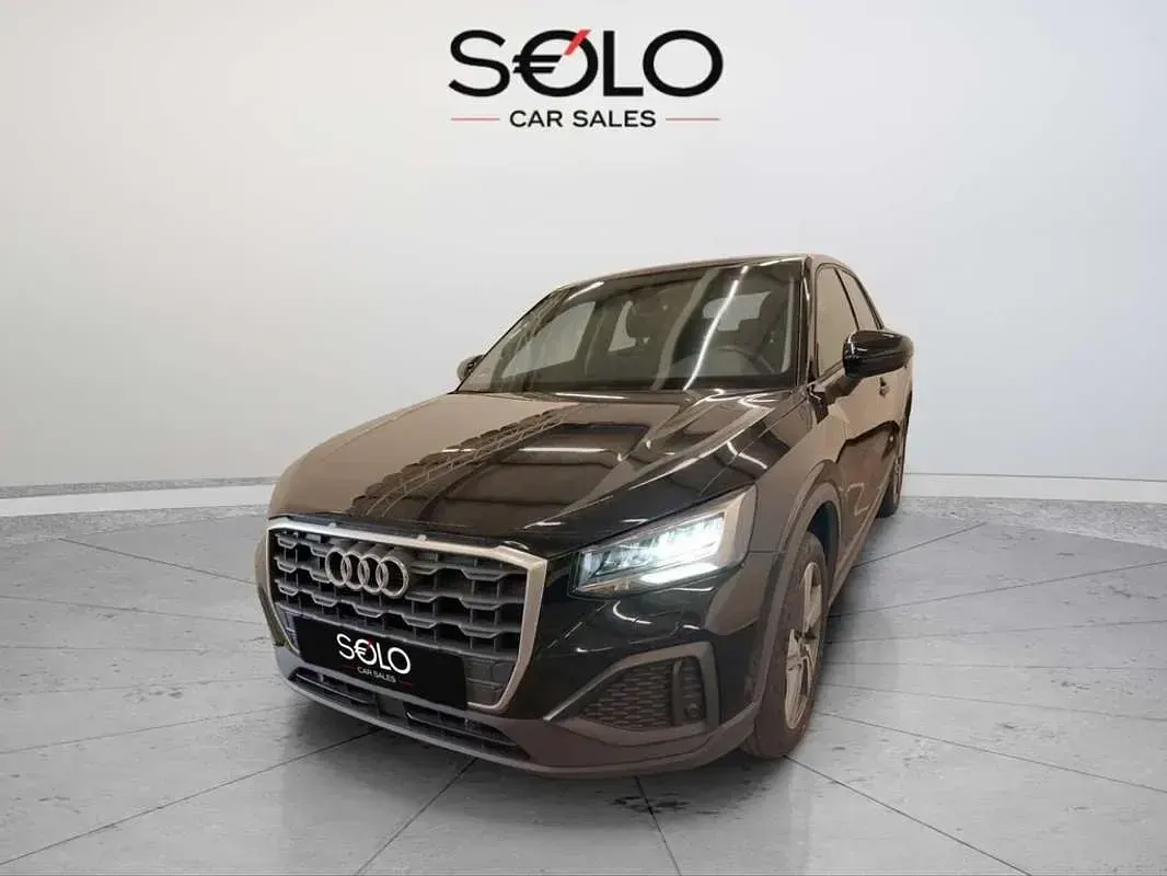 Usado Audi Q2 Ambiente 150 CV (110 kW) 2021 Negro SUV