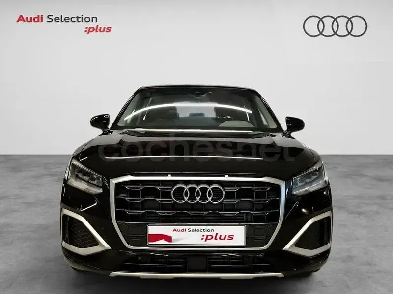 Usado Audi Q2 Advanced Plus 116 CV (85 kW) 2025 Negro SUV