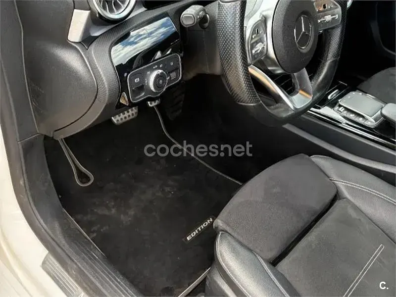 Usado Mercedes A200 150 CV (110 kW) 2021 Blanco Berlina