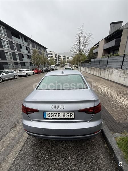 Usado Audi A4 S-Line 190 CV (139 kW) 2018 Gris / plata Berlina