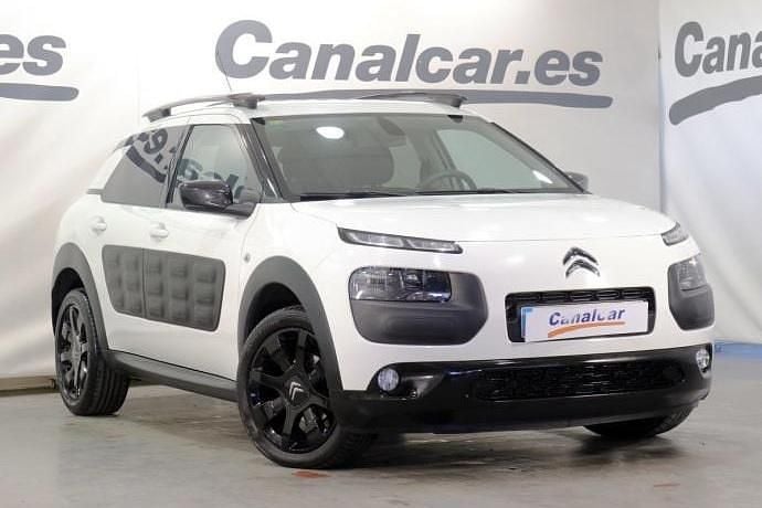 Usado Citroën C4 Cactus Shine 92 CV (67 kW) 2014 Blanco Utilitario