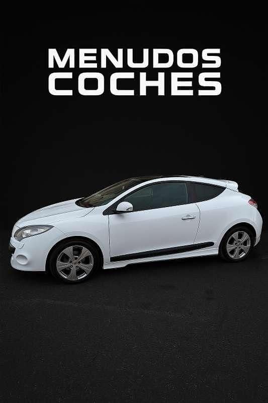 Blanco Usado 2010 Renault Mégane III Dynamique Coupe | 6295 € (Precio justo) - Imagen 1/4