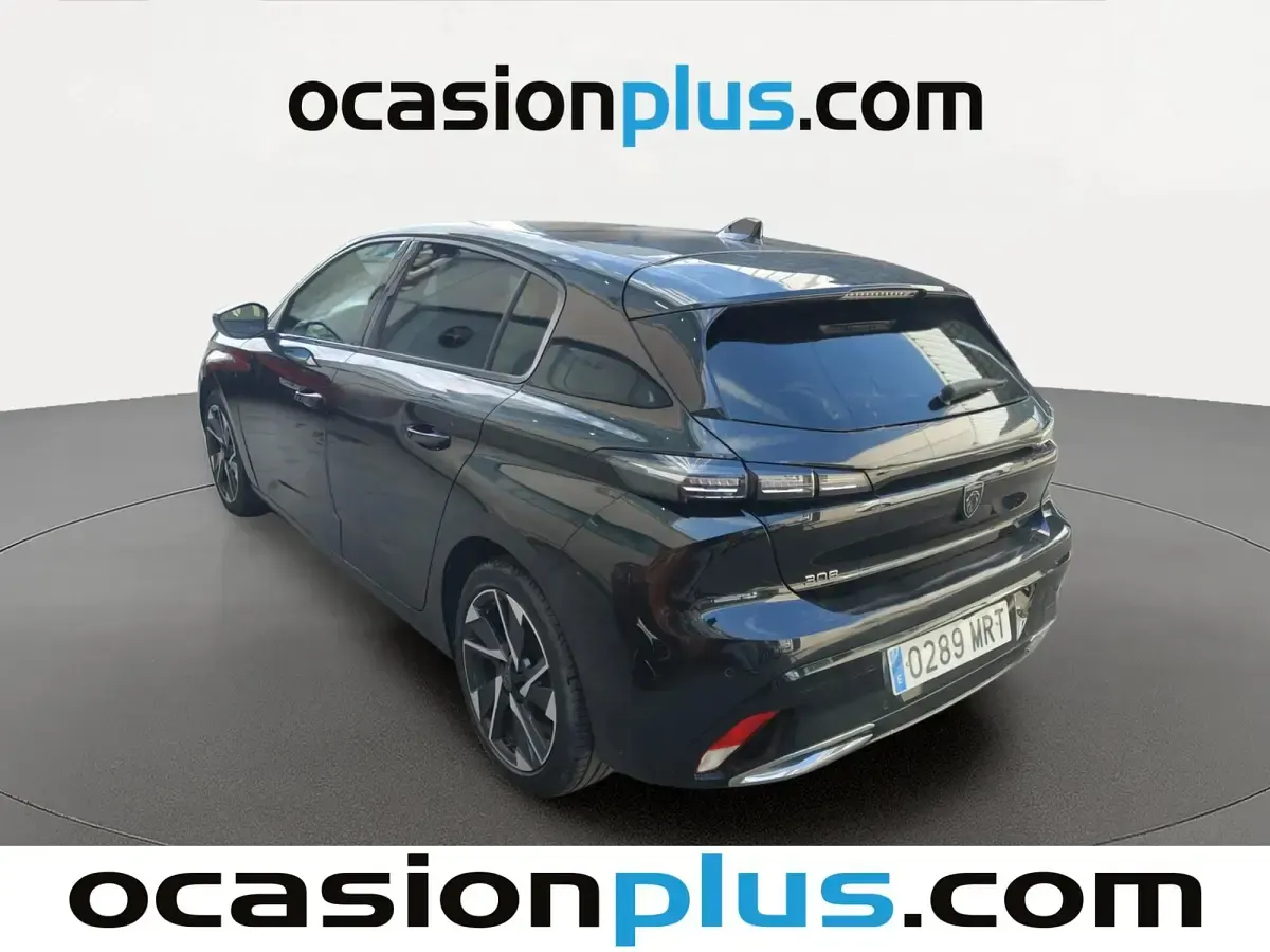 Usado Peugeot 308 Allure 130 CV (95 kW) 2024 Negro