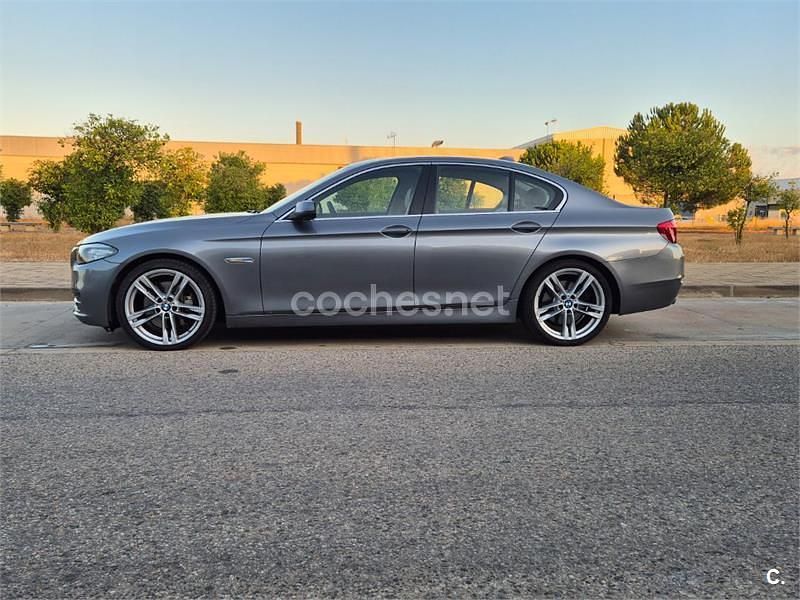Gris / plata Usado 2014 BMW 535 Comfort Edition Berlina | 25.000 € - Imagen 1/4