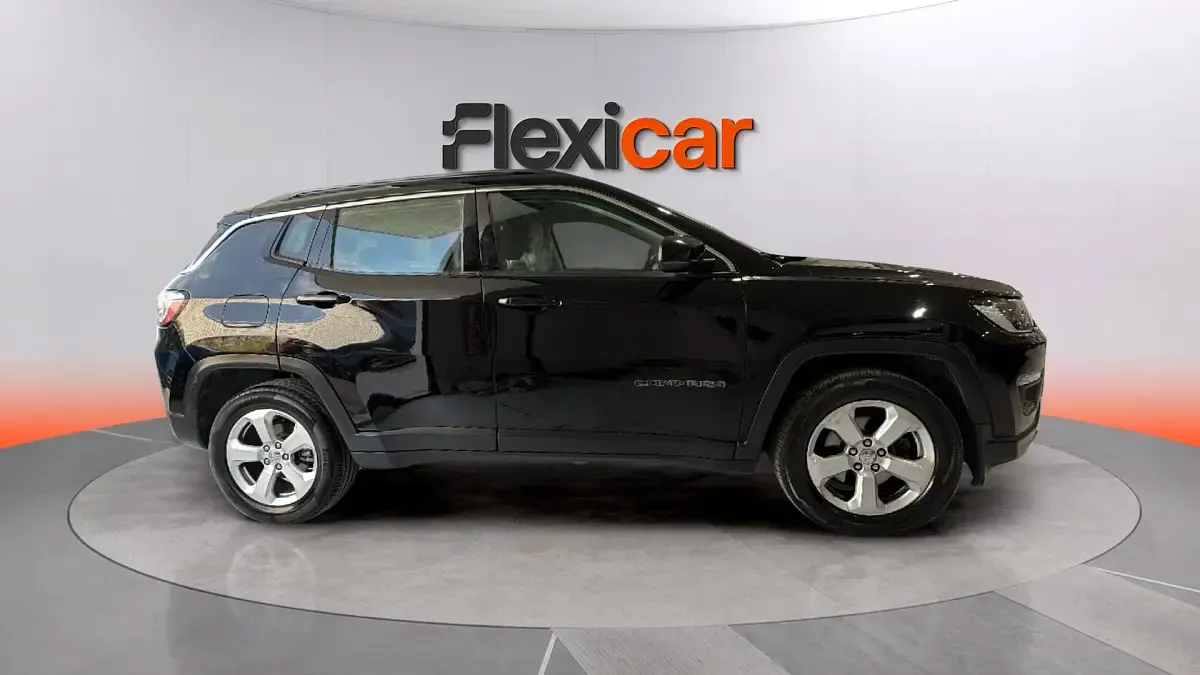 Occasion Jeep Compass Limited 120 PK (88 kW) 2017 Zwart SUV