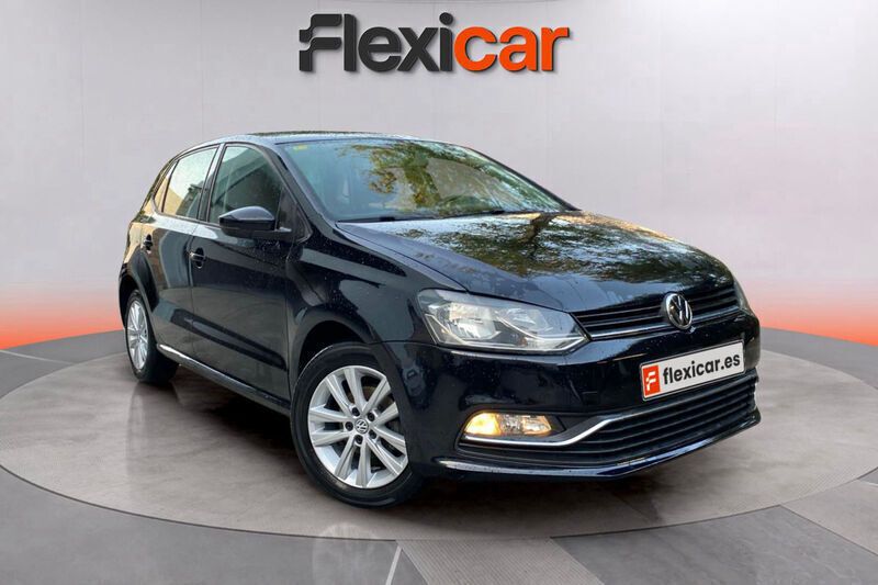 Negro Usado 2015 VW Polo Berlina | 9290 € (Buen precio) - Imagen 1/4