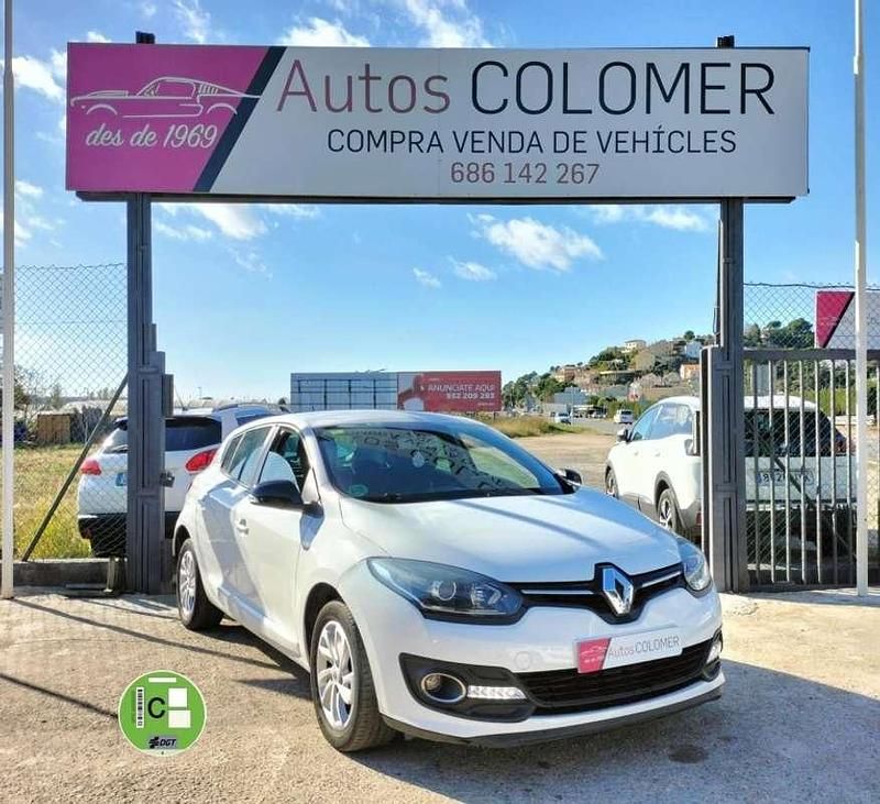 Usado Renault Mégane III Intens 116 CV (85 kW) 2015 Blanco Utilitario