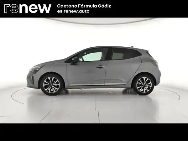 Usado Renault Clio V Techno 100 CV (73 kW) 2025 Gris Berlina
