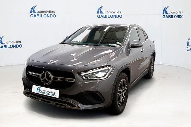 Usado Mercedes GLA250 218 CV (160 kW) 2022 Gris SUV