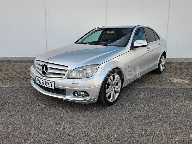Gris / plata Usado 2009 Mercedes C200 Avantgarde Berlina | 8999 € (Precio justo) - Imagen 1/4