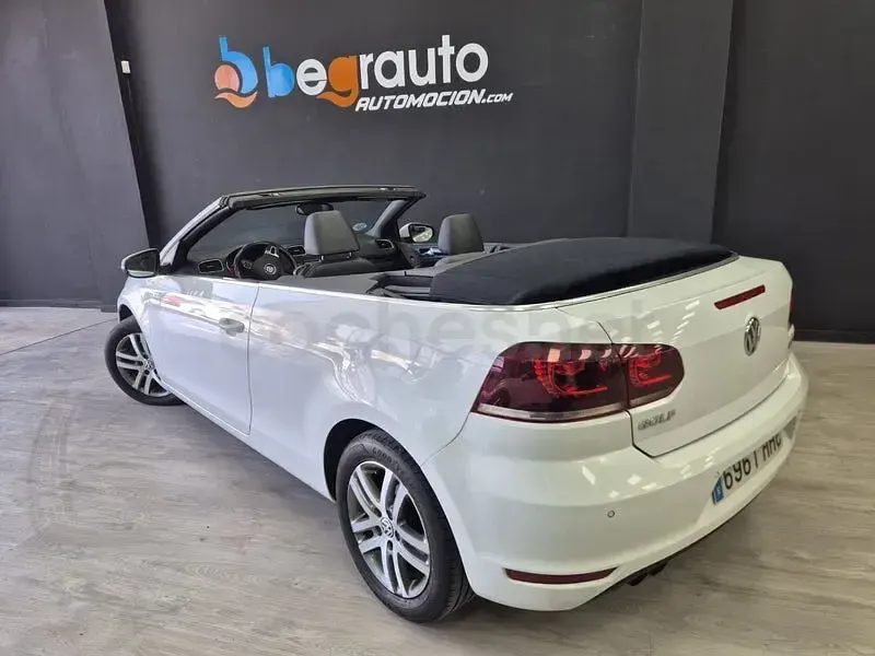 Usado VW Golf Cabriolet 160 CV (117 kW) 2011 Blanco Descapotable