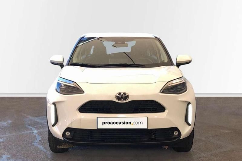 Usado Toyota Yaris Cross 125 CV (91 kW) 2023 Blanco SUV