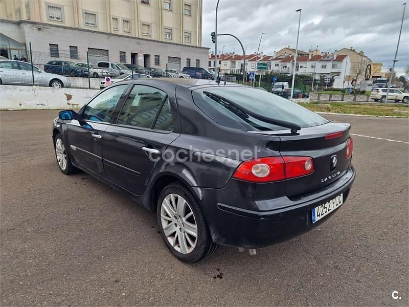 Usado Renault Laguna III Privilege 130 CV (95 kW) 2007 Negro Berlina
