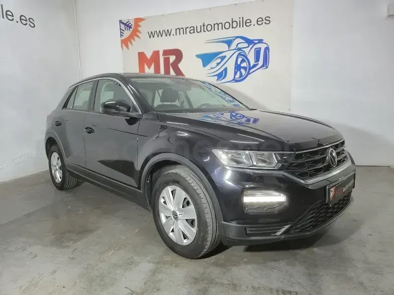 Usado VW T-Roc 115 CV (84 kW) 2021 Negro SUV