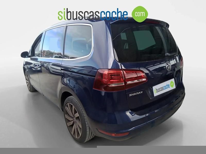 Usado VW Sharan Sportline 177 CV (130 kW) 2020 Azul Monovolumen