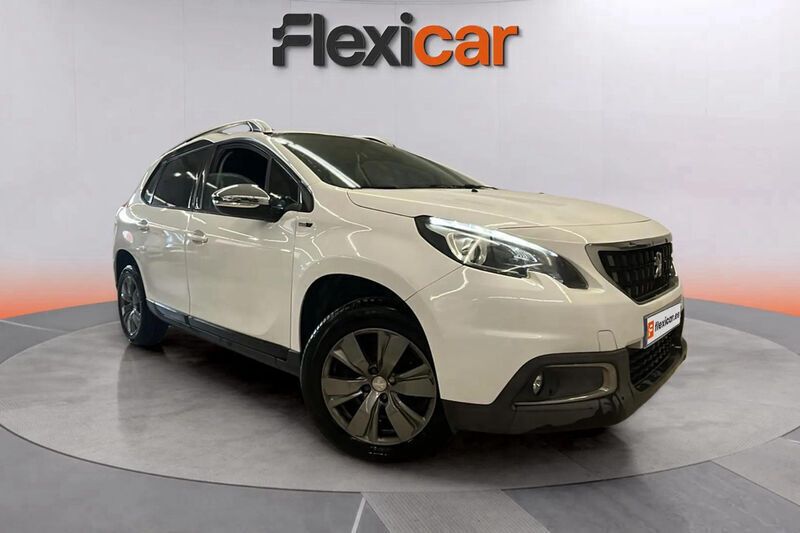 Blanco Usado 2017 Peugeot 2008 Style SUV | 8990 € (Buen precio) - Imagen 1/4